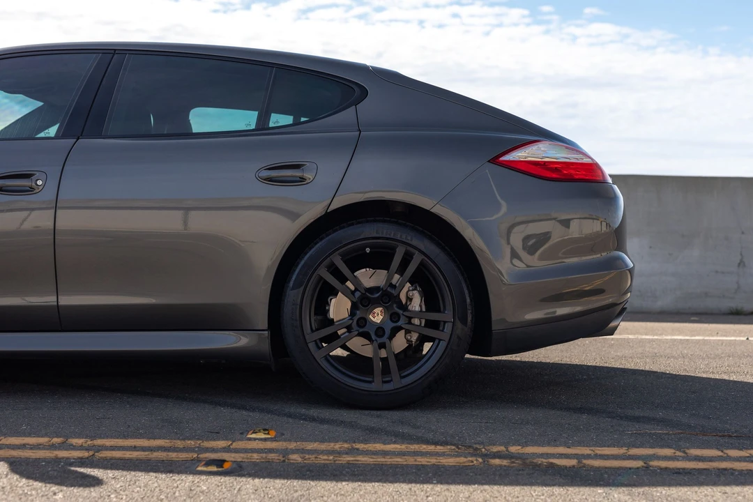 2013 Porsche 970 Panamera S - Image 12 of 31