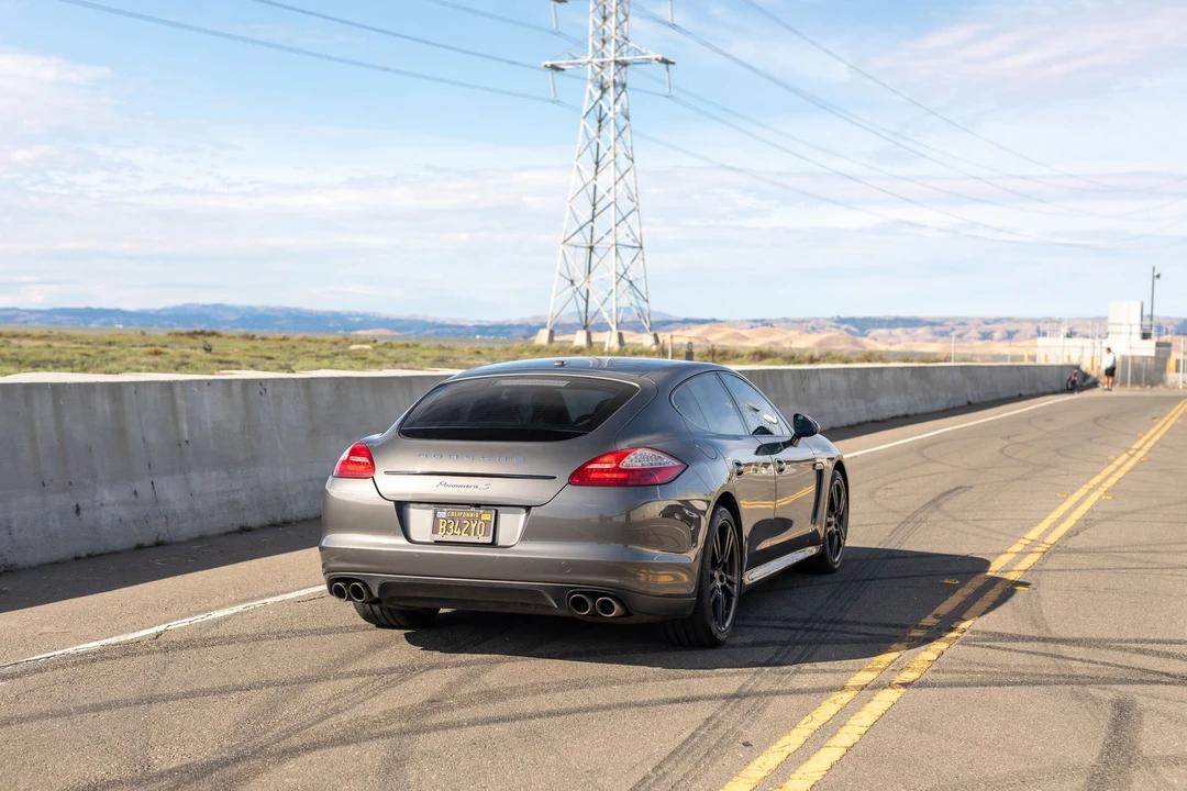 2013 Porsche 970 Panamera S - Image 19 of 31