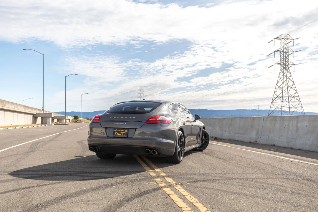 2013 Porsche 970 Panamera S - Image 25 of 31