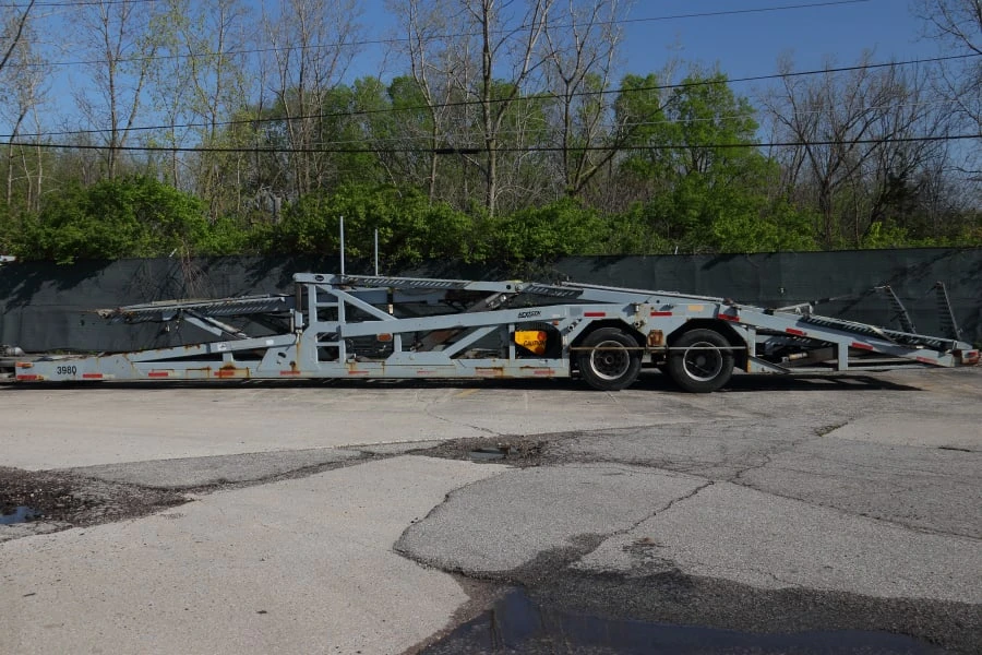 2013 Peterbilt - Image 11 of 31