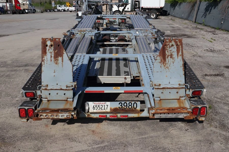 2013 Peterbilt - Image 5 of 31