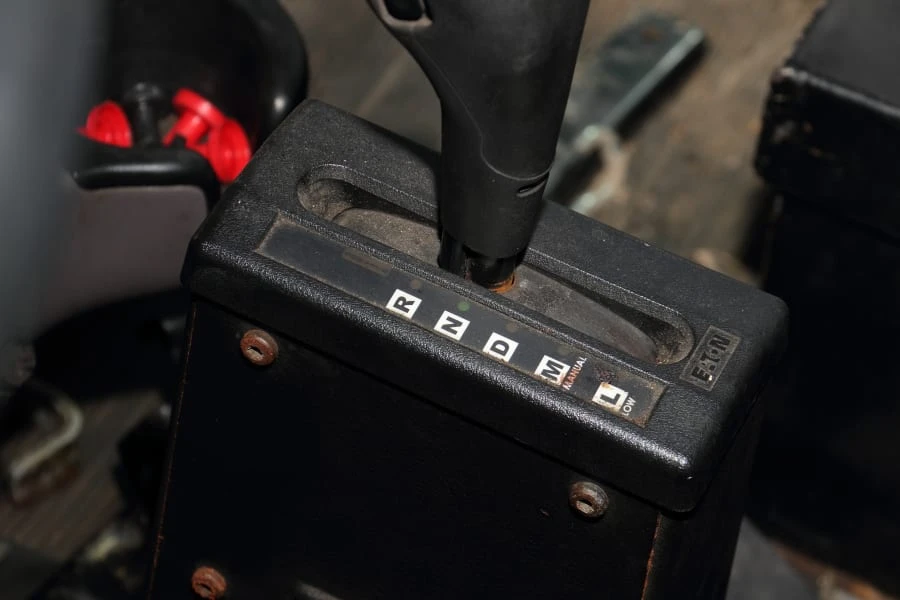 2013 Peterbilt - Image 28 of 31