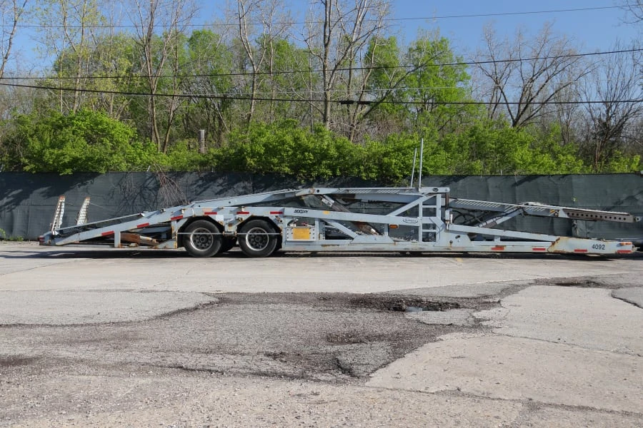 2013 Peterbilt - Image 17 of 31