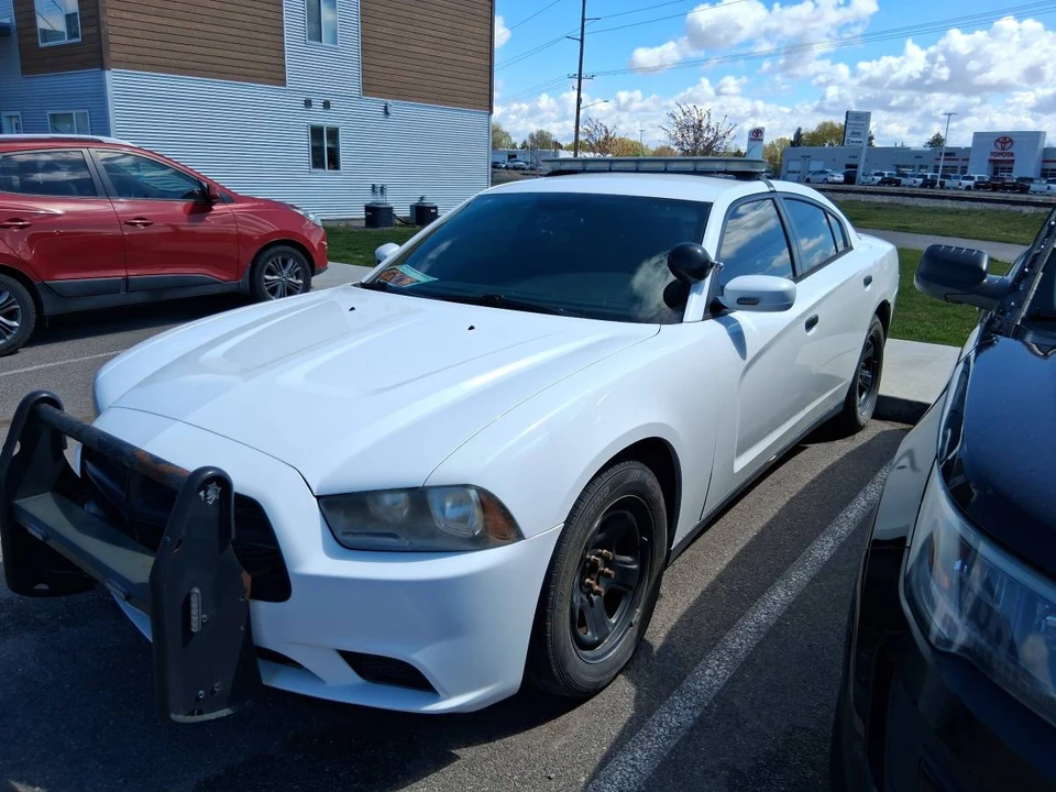 2013 Dodge Charger 7th Gen - Image 2 of 4