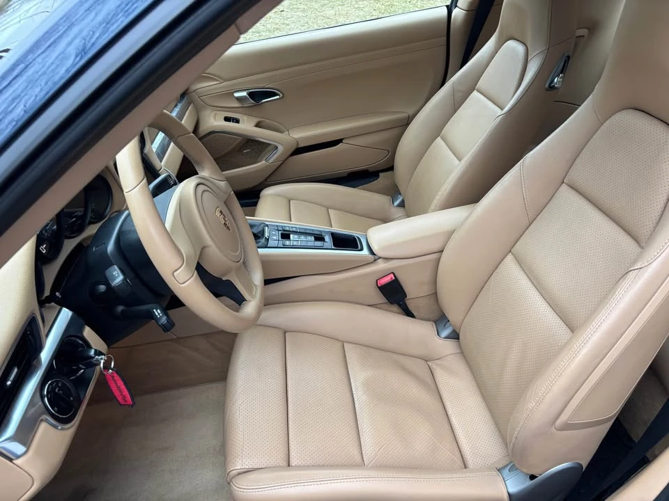 2013 Porsche 991 Carrera - Image 10 of 11