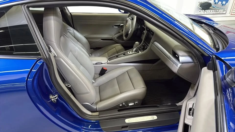 2013 Porsche 911 - Image 12 of 18