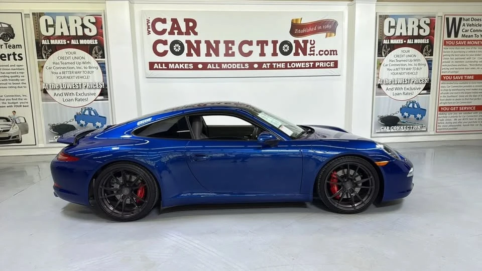 2013 Porsche 911 - Image 2 of 18