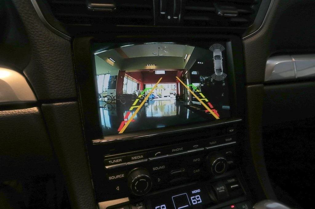2013 Porsche 991 Carrera - Image 17 of 21