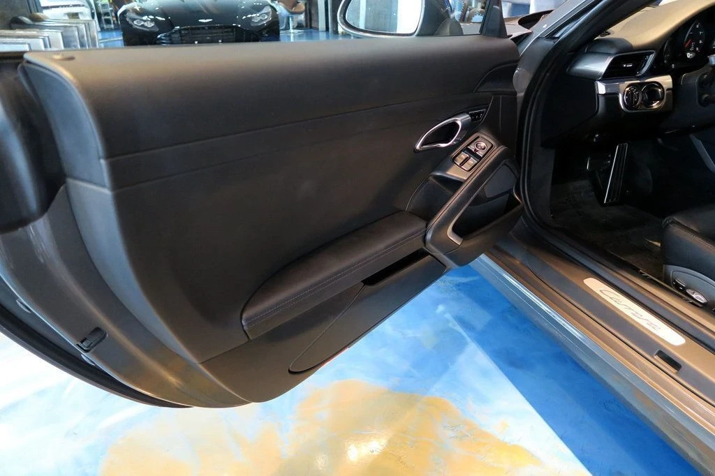 2013 Porsche 991 Carrera - Image 13 of 21