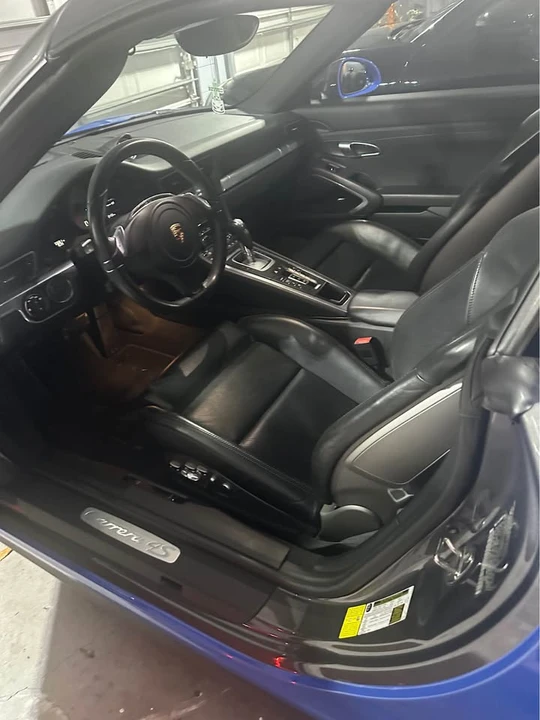 2013 Porsche 991 Carrera 4S - Image 6 of 10