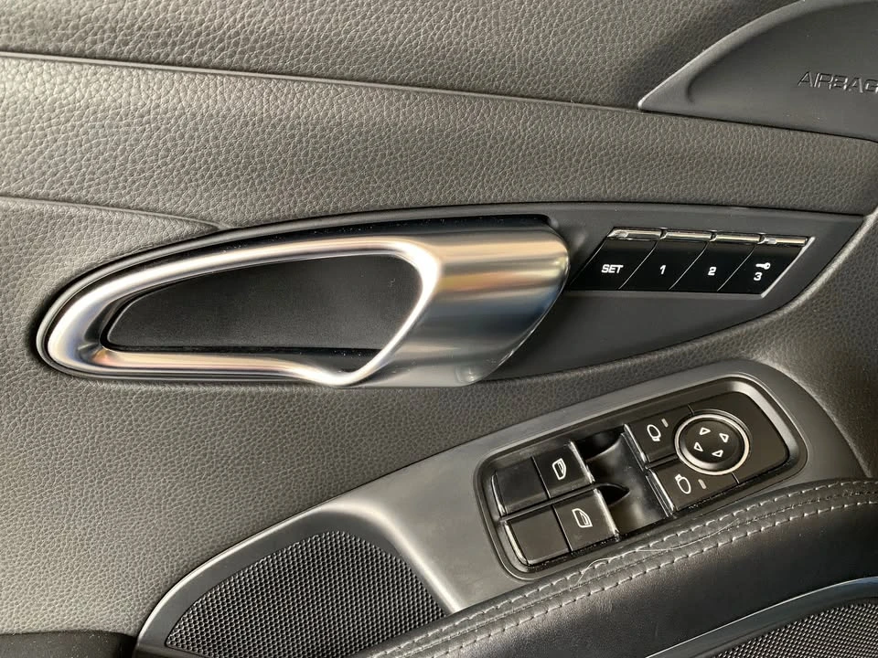 2013 Porsche 991 Carrera 4S - Image 14 of 19