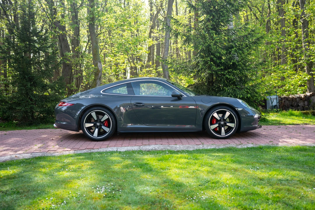 2013 Porsche 991 Carrera - Image 8 of 31