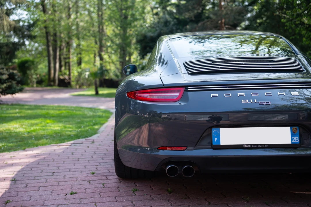 2013 Porsche 991 Carrera - Image 22 of 31