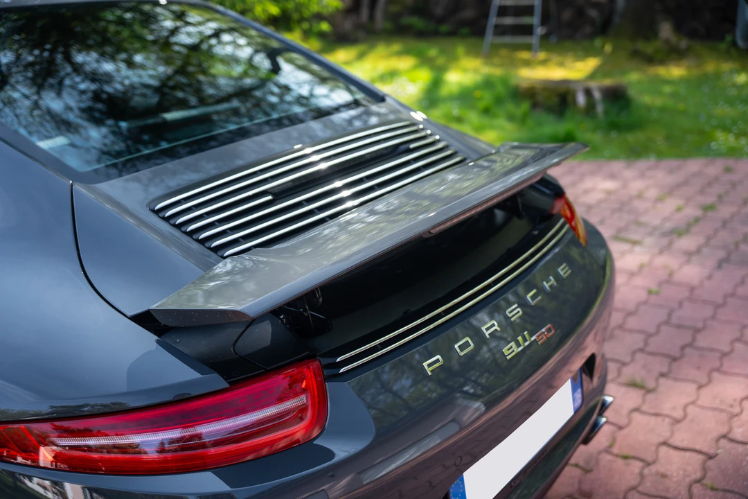 2013 Porsche 991 Carrera - Image 28 of 31