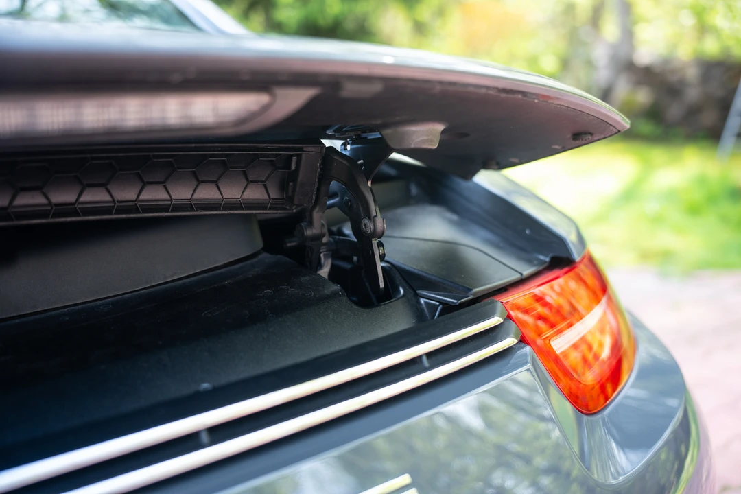 2013 Porsche 991 Carrera - Image 31 of 31