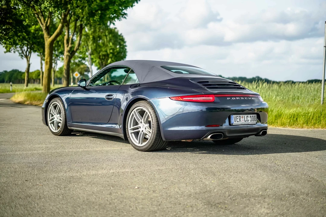 2013 Porsche 991 Carrera 4 - Image 6 of 31