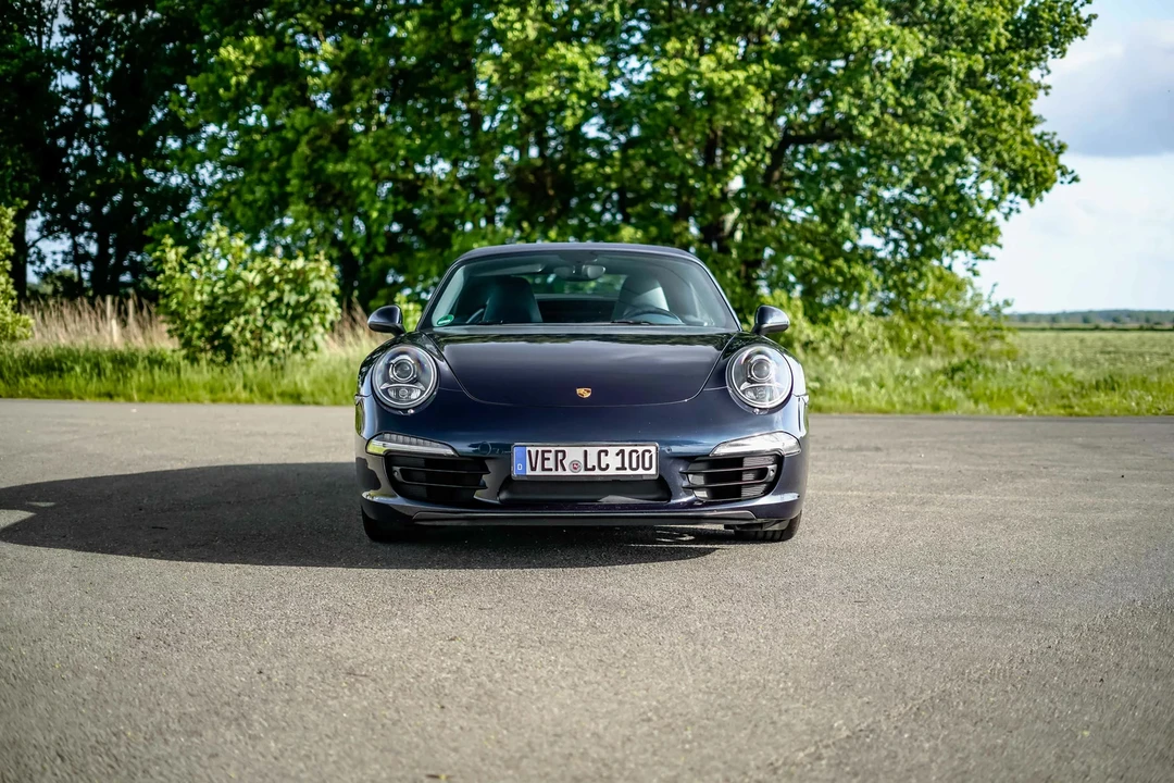 2013 Porsche 991 Carrera 4 - Image 2 of 31