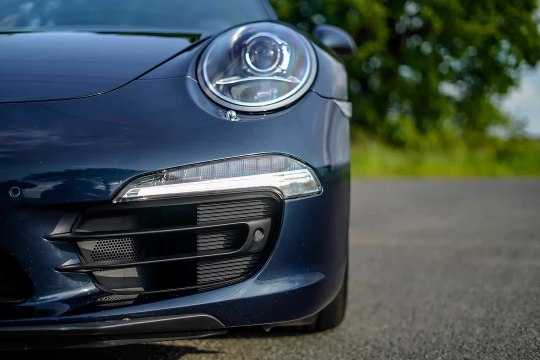 2013 Porsche 991 Carrera 4 - Image 15 of 31