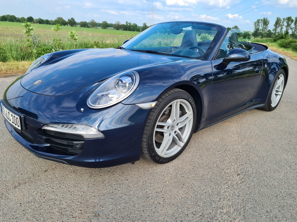 2013 Porsche 991 Carrera 4 - Image 14 of 31