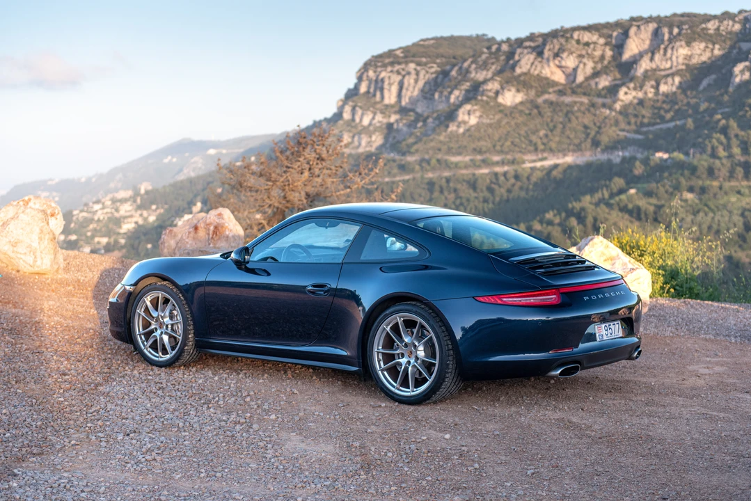 2013 Porsche 991 Carrera 4 - Image 8 of 31