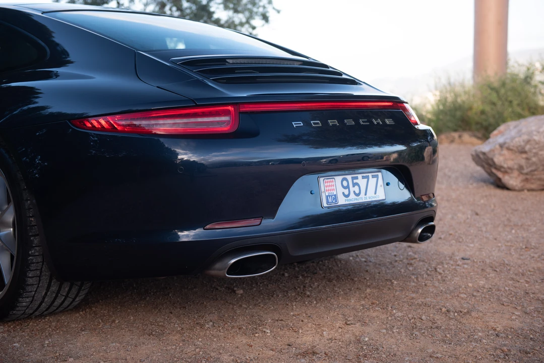 2013 Porsche 991 Carrera 4 - Image 18 of 31