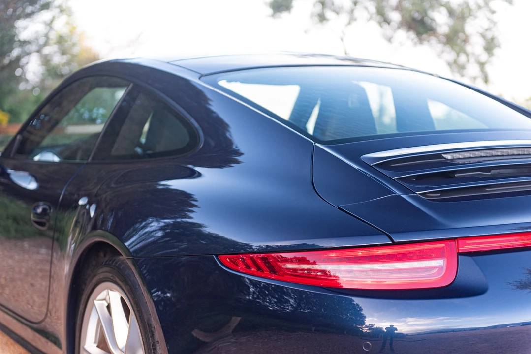 2013 Porsche 991 Carrera 4 - Image 19 of 31
