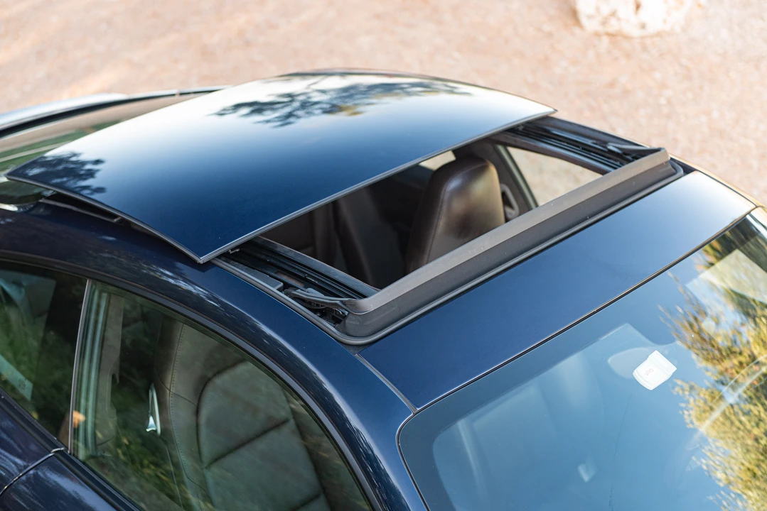 2013 Porsche 991 Carrera 4 - Image 24 of 31