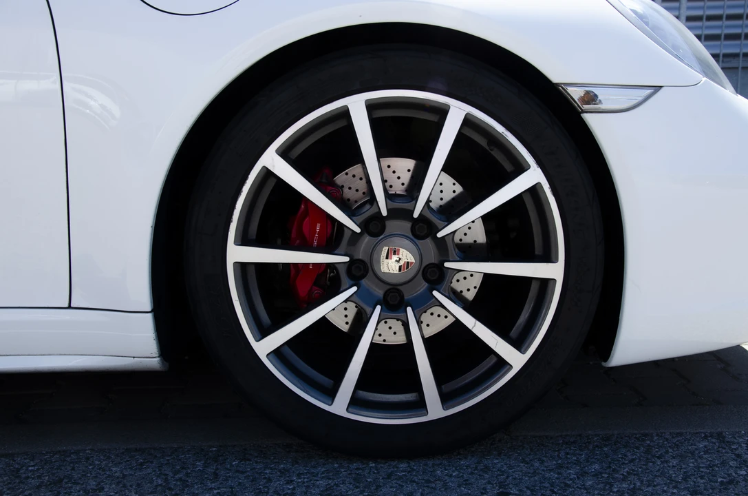 2013 Porsche 991 Carrera 4 - Image 31 of 31