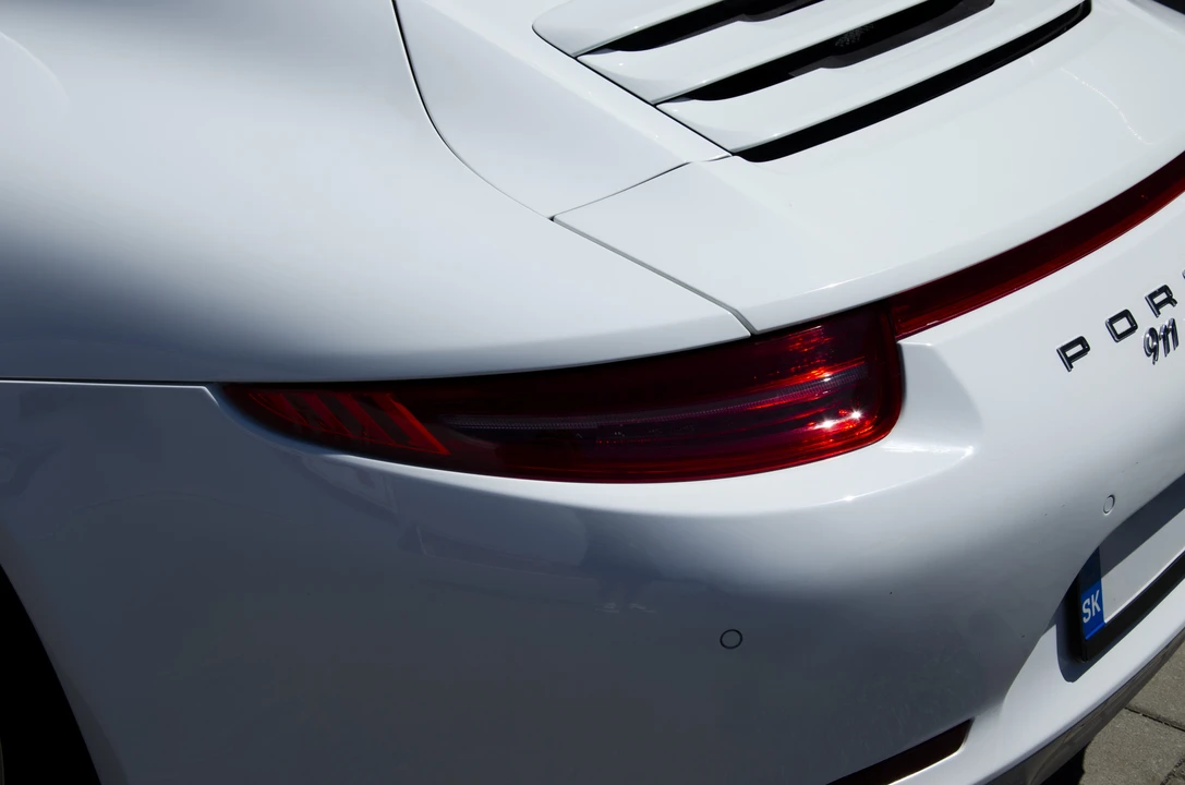 2013 Porsche 991 Carrera 4 - Image 12 of 31