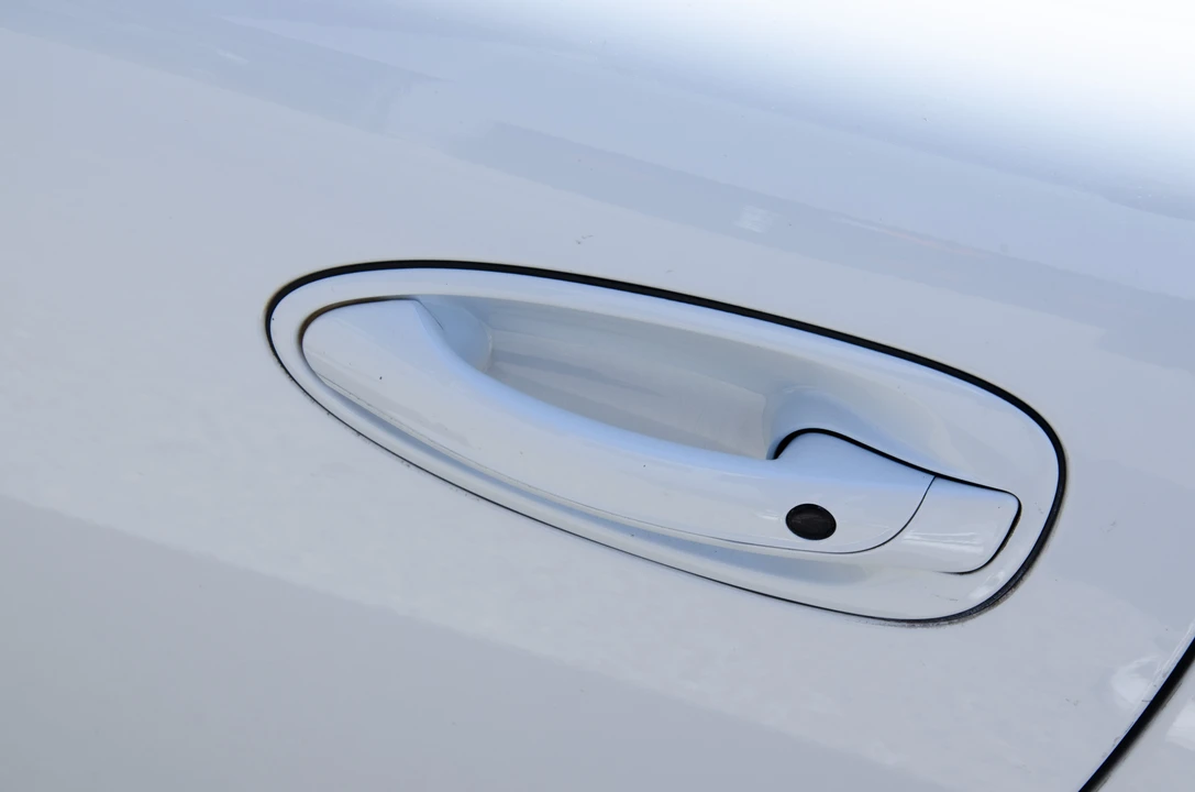 2013 Porsche 991 Carrera 4 - Image 15 of 31