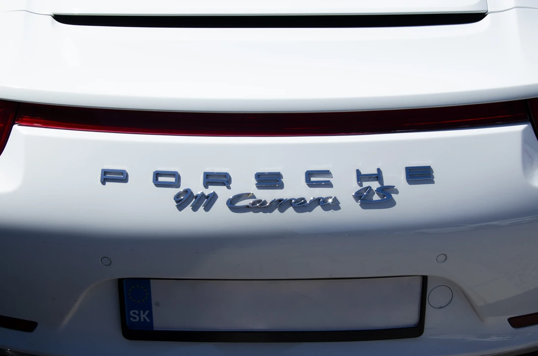 2013 Porsche 991 Carrera 4 - Image 14 of 31