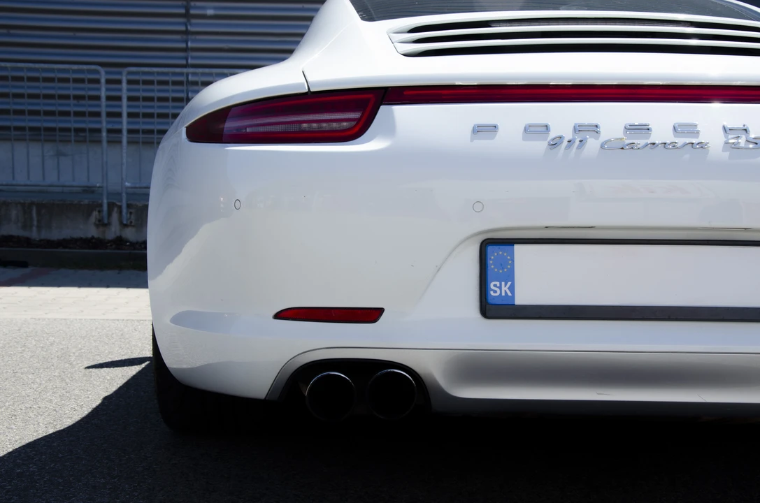 2013 Porsche 991 Carrera 4 - Image 23 of 31
