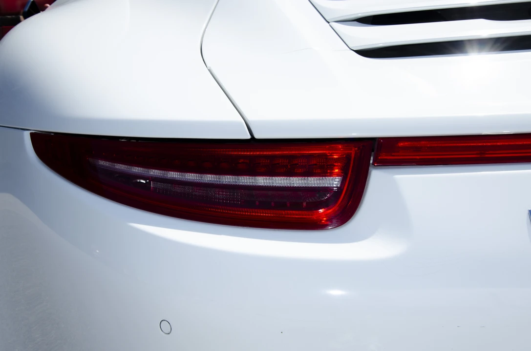 2013 Porsche 991 Carrera 4 - Image 24 of 31