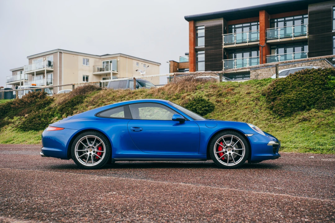2013 Porsche 991 Carrera 4S - Image 8 of 31