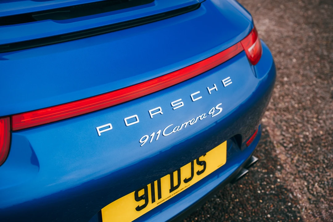 2013 Porsche 991 Carrera 4S - Image 23 of 31