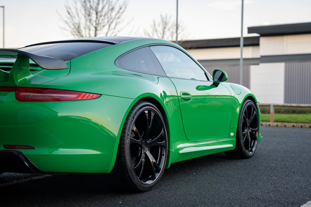 2013 Porsche 991 Carrera 4S - Image 23 of 31