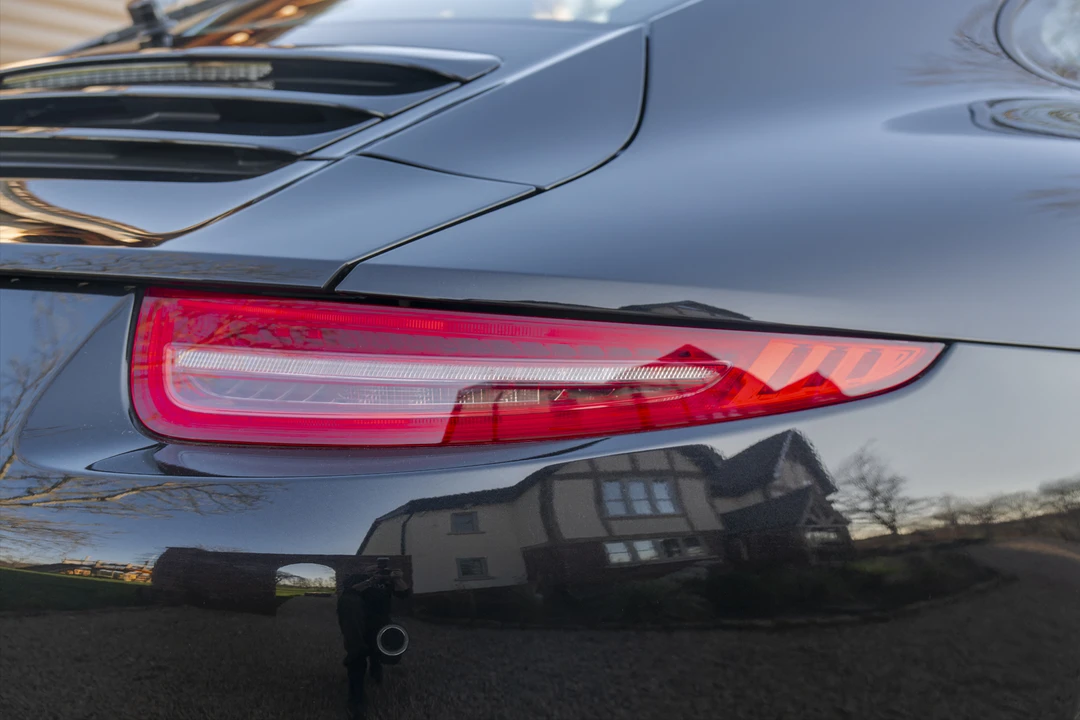 2013 Porsche 991 Carrera S - Image 27 of 31