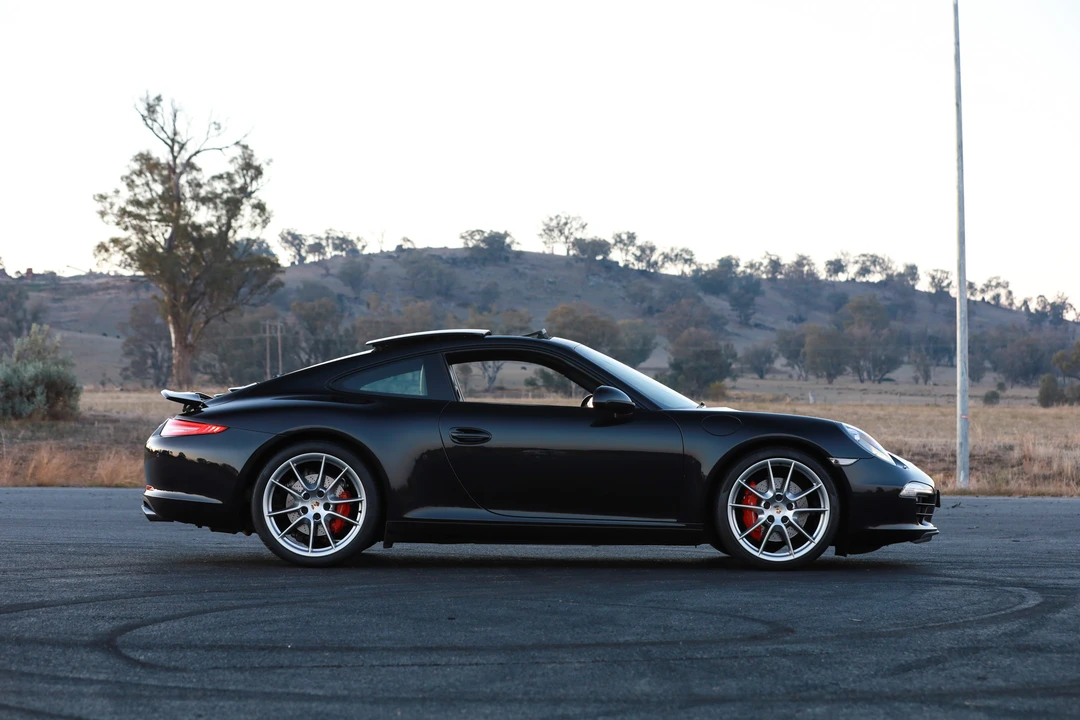 2013 Porsche 991 Carrera S - Image 8 of 31
