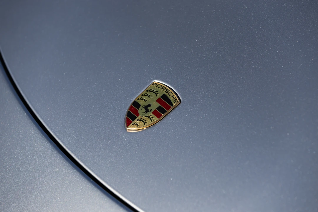 2013 Porsche 991 Carrera - Image 25 of 31