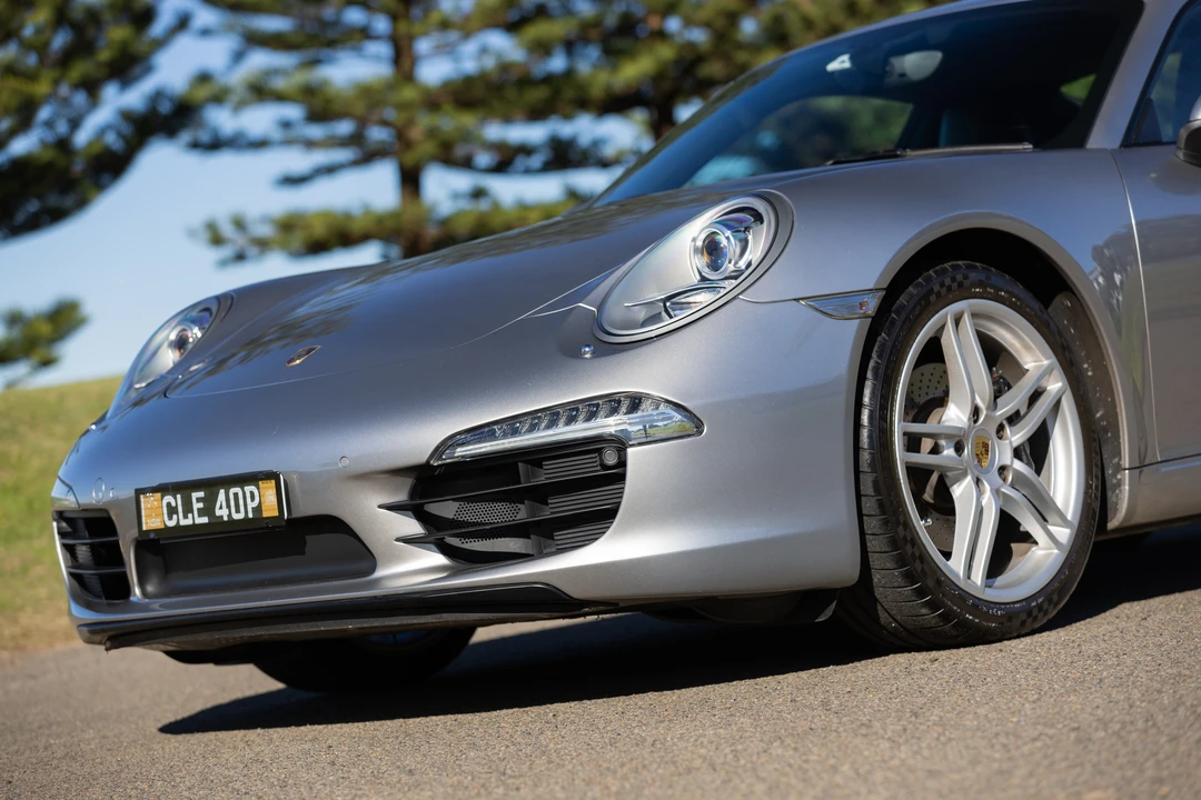 2013 Porsche 991 Carrera - Image 20 of 31