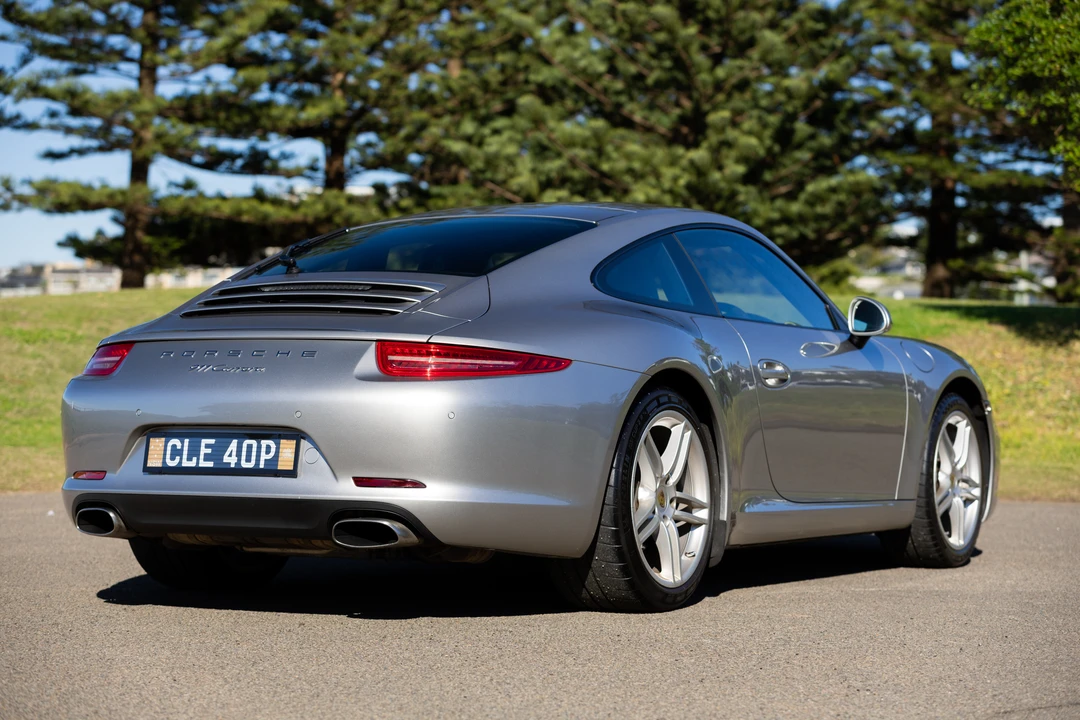 2013 Porsche 991 Carrera - Image 7 of 31
