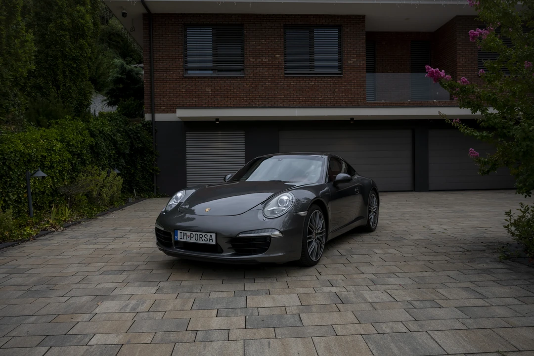 2013 Porsche 991 Carrera - Image 9 of 31