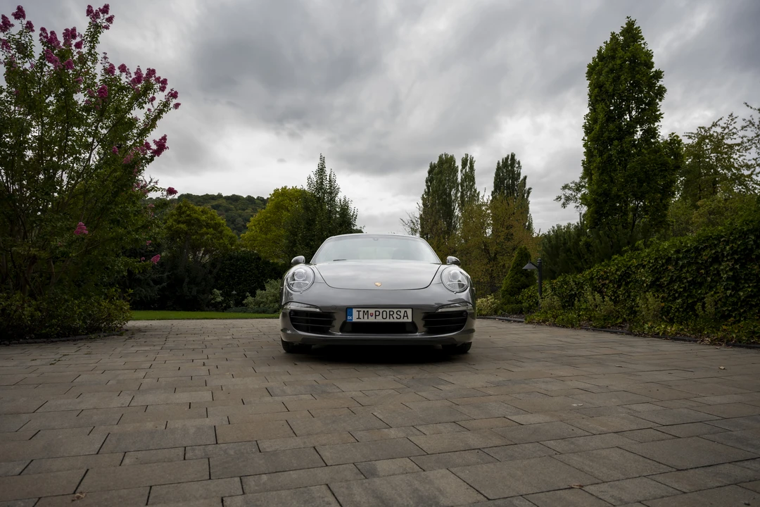 2013 Porsche 991 Carrera - Image 2 of 31