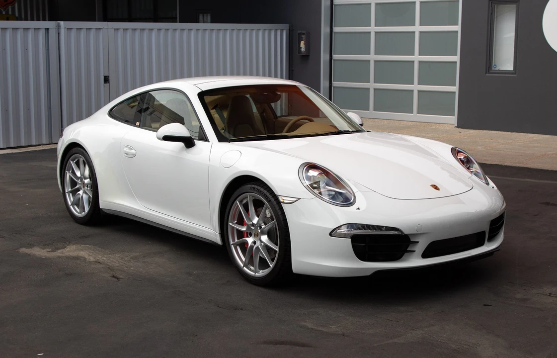 2013 Porsche 991 Carrera 4S - Image 6 of 31