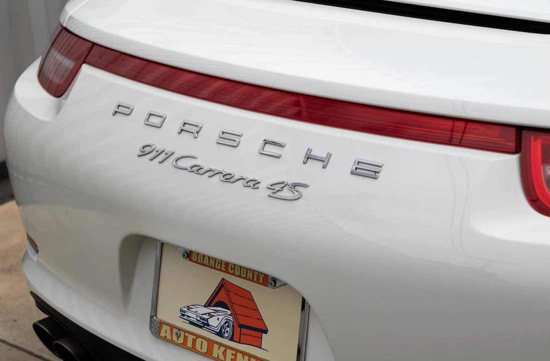 2013 Porsche 991 Carrera 4S - Image 13 of 31