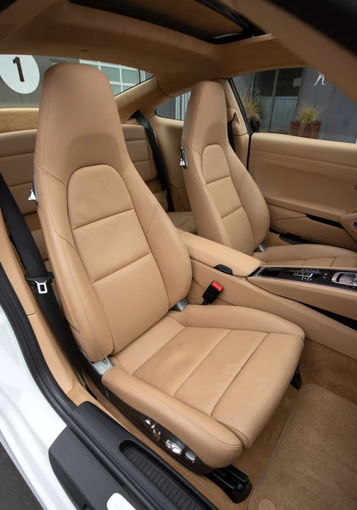 2013 Porsche 991 Carrera 4S - Image 18 of 31