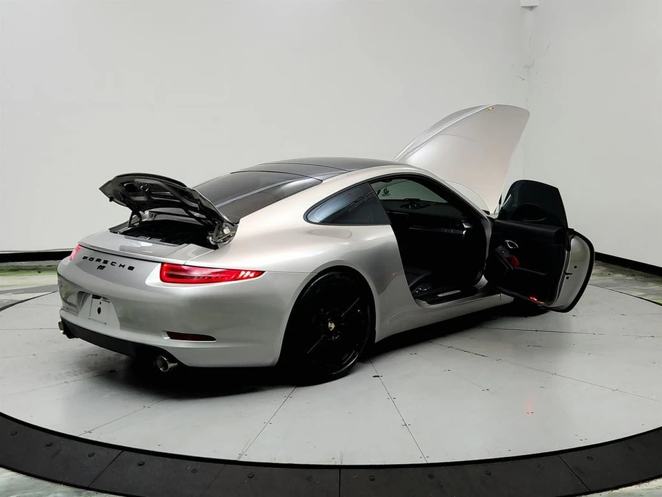 2013 Porsche 991 Carrera - Image 11 of 31