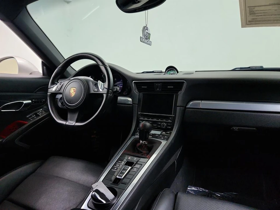 2013 Porsche 991 Carrera - Image 24 of 31