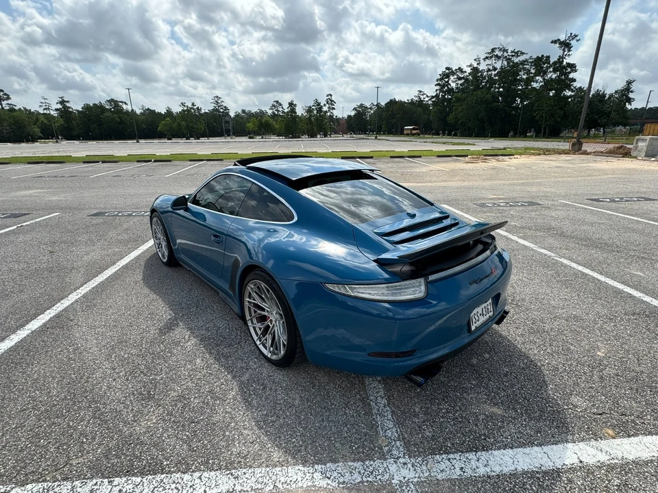 2013 Porsche 991 Carrera 4S - Image 25 of 26