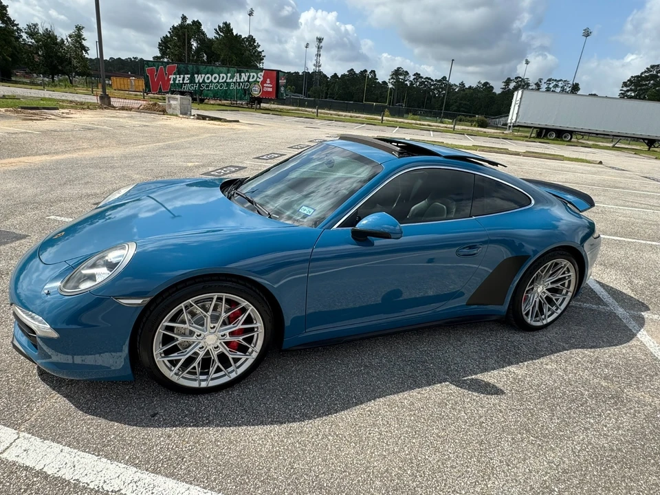2013 Porsche 991 Carrera 4S - Image 15 of 26